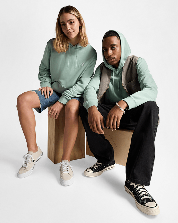 Converse Go-To Embroidered Star Chevron Standard Fit Pullover Hoodie