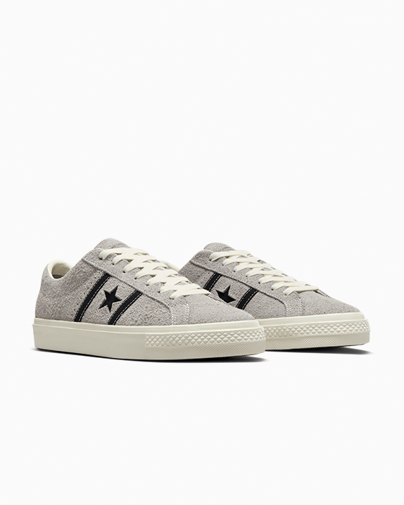 One Star Academy Pro Suede