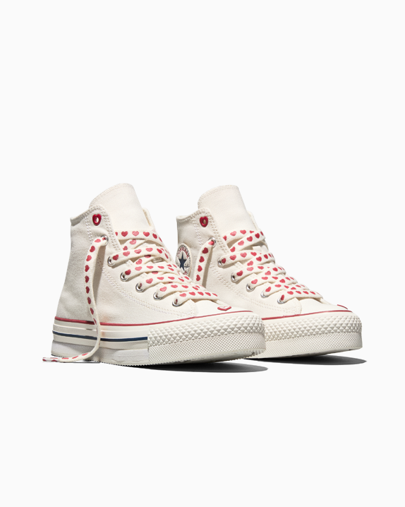 Chuck Taylor All Star Lift Platform Hearts
